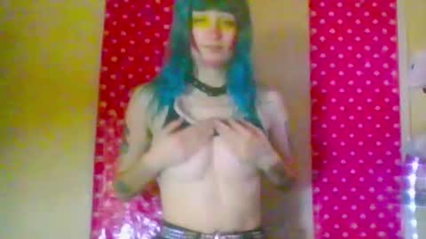 Beckytheclown online show from 23, 11, 2025