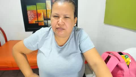 beckyummys online show from 3, 2, 2025
