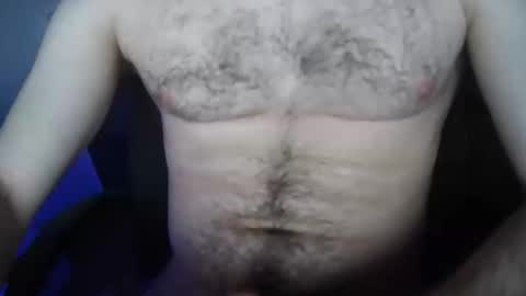 Snapshot of beefybro01 chatting on 30, 11, 2025 BeefyBro online show from 30, 11, 2025