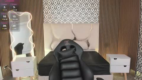 BELLA online show from 30, 10, 2025