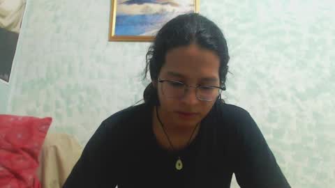 Snapshot of beentage chatting on 19, 12, 2024 Alex online show from 19, 12, 2024