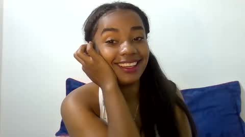 Snapshot of behla_rouseh chatting on 3, 12, 2024 Behla Rouseh online show from 3, 12, 2024