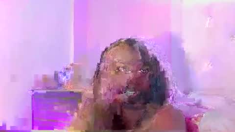 Snapshot of behla_rouseh chatting on 28, 10, 2025 Behla Rouseh online show from 28, 10, 2025