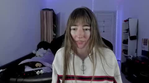 Lisa online show from 23, 9, 2025