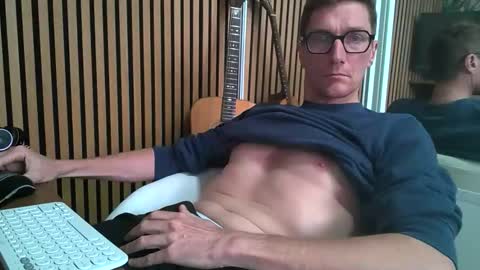 SexFriendFrance online show from 7, 1, 2026