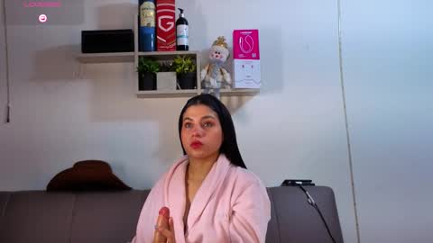 Snapshot of belasexxx chatting on 20, 11, 2025 bela online show from 20, 11, 2025