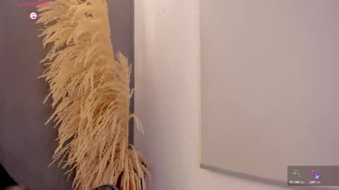 Bella cam online show from 11, 10, 2025