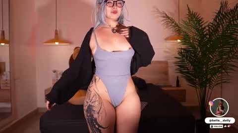    online show from 12, 11, 2025