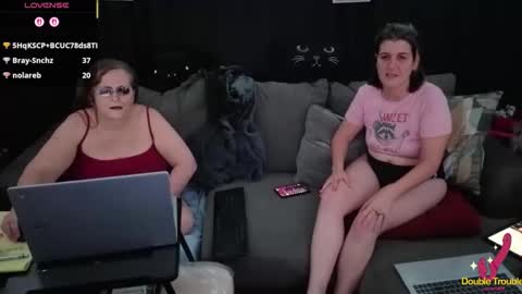 Bella James online show from 20, 12, 2025