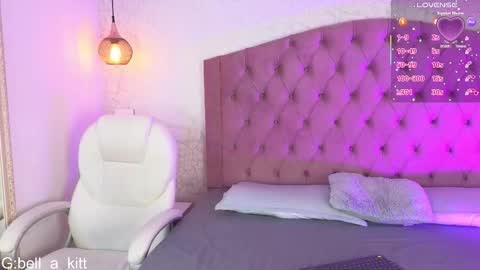 Bella online show from 11, 11, 2025