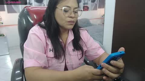 Snapshot of bella_lady_1_ chatting on 23, 2, 2025 lady online show from 23, 2, 2025