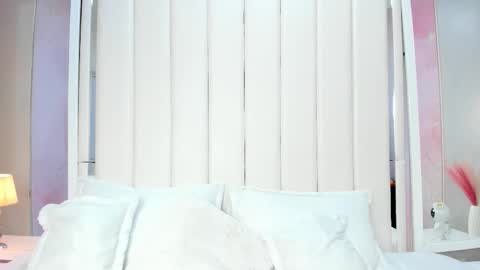 Mia online show from 16, 10, 2025