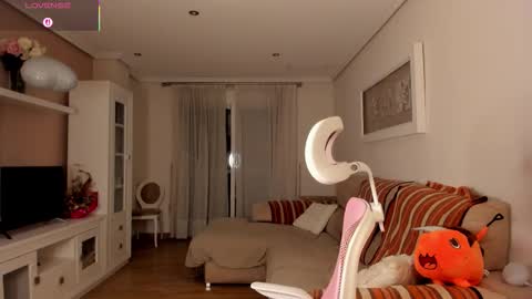 bella_pocahontas3 online show from 18, 9, 2025