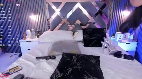 isabella online show from 7, 3, 2025