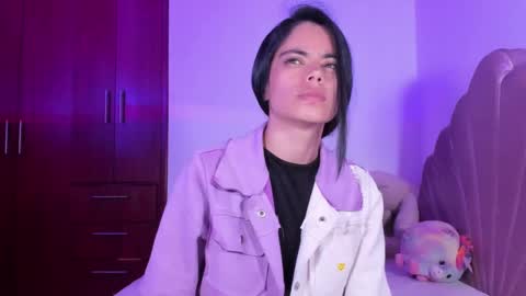 Snapshot of bella_sun_ chatting on 16, 9, 2025 Valeria Model Independent online show from 16, 9, 2025