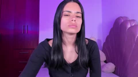 Snapshot of bella_sun_ chatting on 28, 9, 2025 Valeria Model Independent online show from 28, 9, 2025