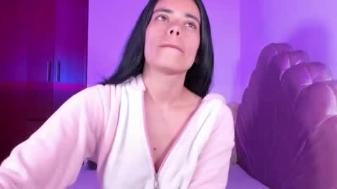 Snapshot of bella_sun_ chatting on 20, 11, 2025 Valeria Model Independent online show from 20, 11, 2025