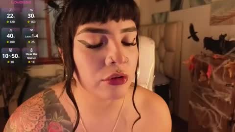 Snapshot of bellaa_miller chatting on 21, 10, 2025 Bella online show from 21, 10, 2025