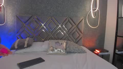 Snapshot of bellaa_swant chatting on 22, 11, 2025 Cris online show from 22, 11, 2025