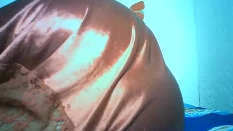 Bella online show from 6, 12, 2024