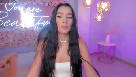  Bella C  online show from 2, 12, 2025