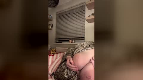 bellacherrybomb online show from 29, 3, 2026