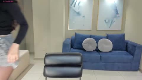Bella  online show from 14, 9, 2025