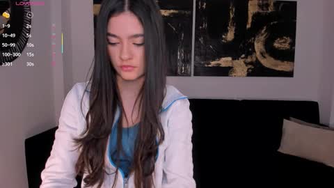 Bella  online show from 30, 9, 2025