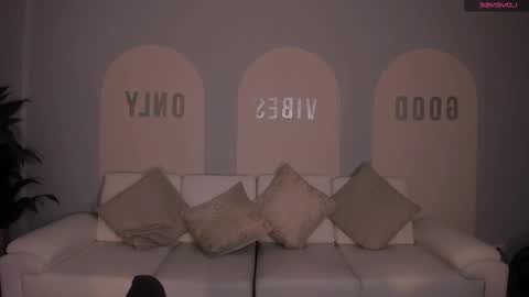 Bella online show from 18, 11, 2025