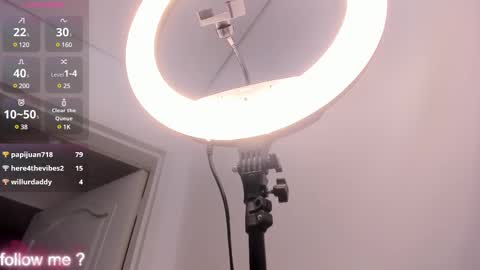 belladuboiss_ online show from 16, 2, 2025