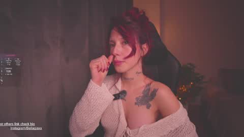 BellaGiaxx online show from 23, 1, 2025