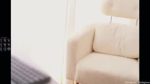 BellaGiaxx online show from 10, 9, 2025