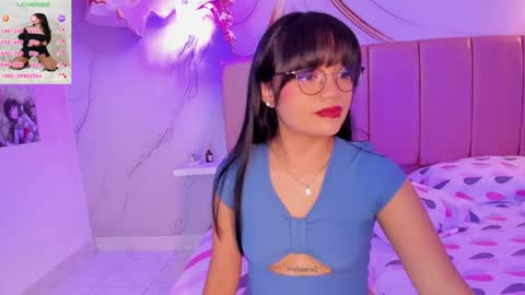 bellagreen_ online show from 17, 9, 2025