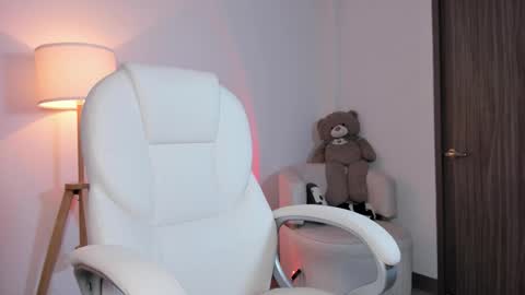 Snapshot of bellamia_ chatting on 10, 2, 2026 Bella Mia online show from 10, 2, 2026