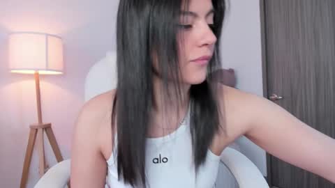 Snapshot of bellamia_ chatting on 22, 2, 2026 Bella Mia online show from 22, 2, 2026