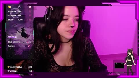 Bella Monteluna online show from 1, 11, 2025