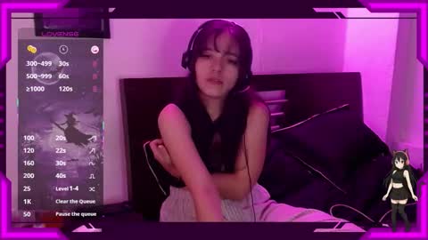 Bella Monteluna online show from 15, 11, 2025