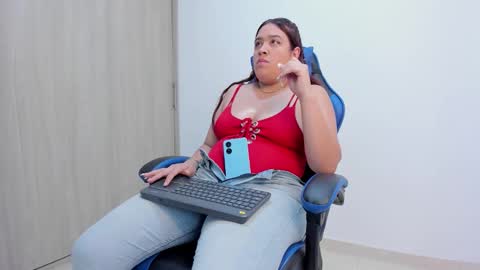 Bella online show from 23, 2, 2026