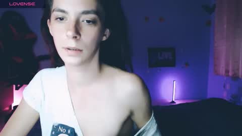 bellaqueen0701 online show from 17, 11, 2025