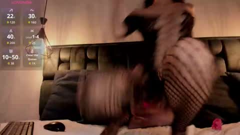 Snapshot of bellarohs chatting on 1, 12, 2025 LUCIANA online show from 1, 12, 2025