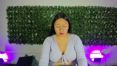 Snapshot of bellaroux1 chatting on 21, 2, 2026 BellaRoux online show from 21, 2, 2026