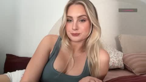 Snapshot of bellaryderr chatting on 22, 3, 2026 Isabella Ryder online show from 22, 3, 2026