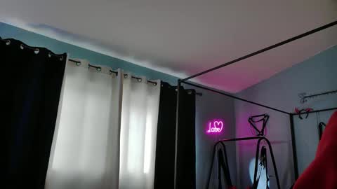 Bellaskeykeeper online show from 24, 2, 2026