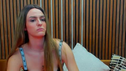 Snapshot of bellaskyex chatting on 18, 10, 2025 BellaSkyex online show from 18, 10, 2025