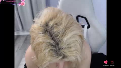 Snapshot of bellastar84 chatting on 20, 11, 2025 Starr40 online show from 20, 11, 2025