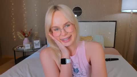 Bella online show from 3, 2, 2026