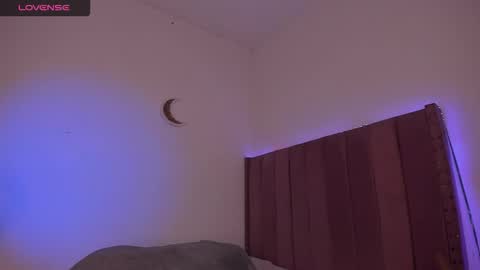 Bella online show from 26, 10, 2025