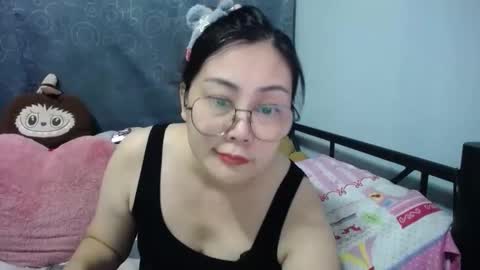 Bella online show from 15, 10, 2025