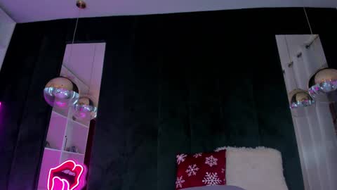 Kim online show from 2, 3, 2025