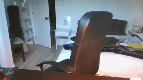 Snapshot of bellequeue19758 chatting on 1, 2, 2026 bellequeue19758 online show from 1, 2, 2026